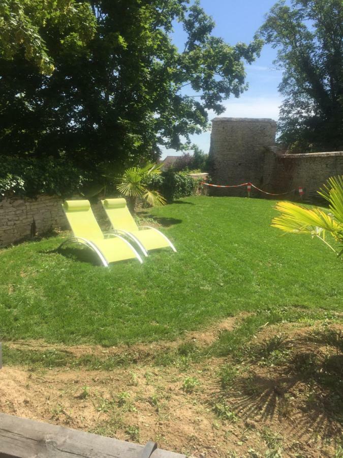 Le Jardin Des Arums Givry  Exterior photo